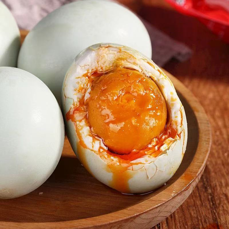 咸鸭蛋 CHINESE SALTED EGG